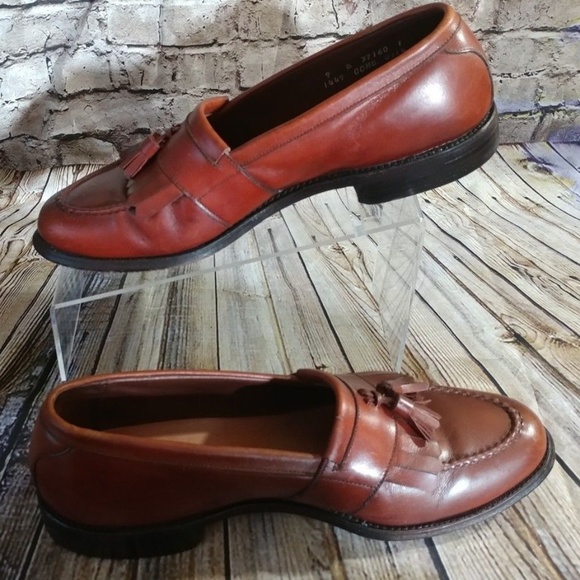 allen edmonds newport